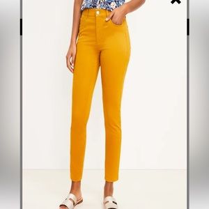 Banana Republic Skinny Sateen Pants, Size 2